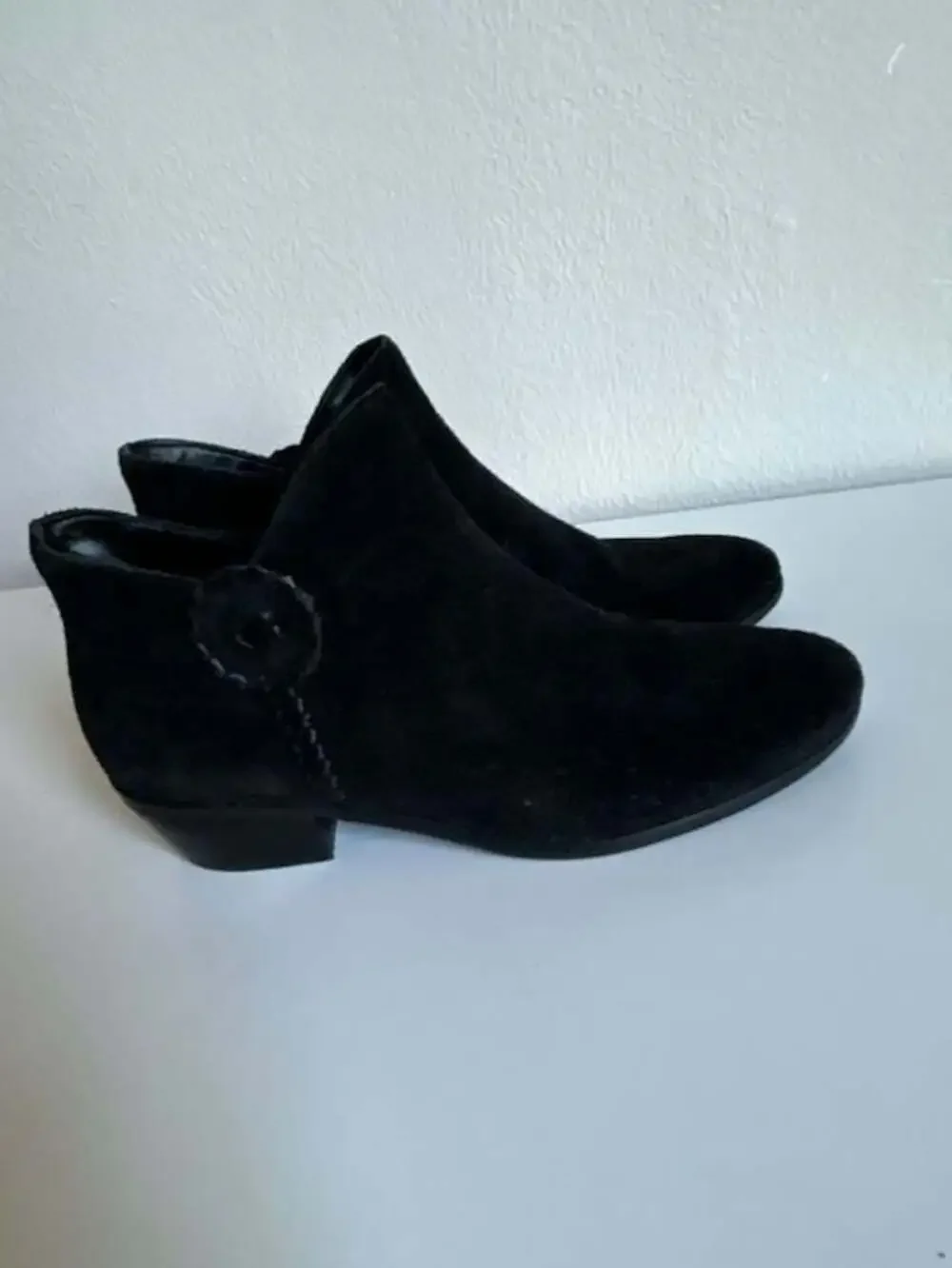 Jack Rogers Peyton Black Suede Ankle Booties